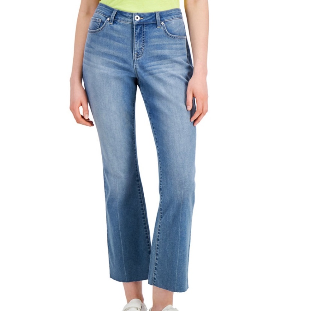 💙NWT Style & Co. Curvy Boot Leg Mid Rise Jeans